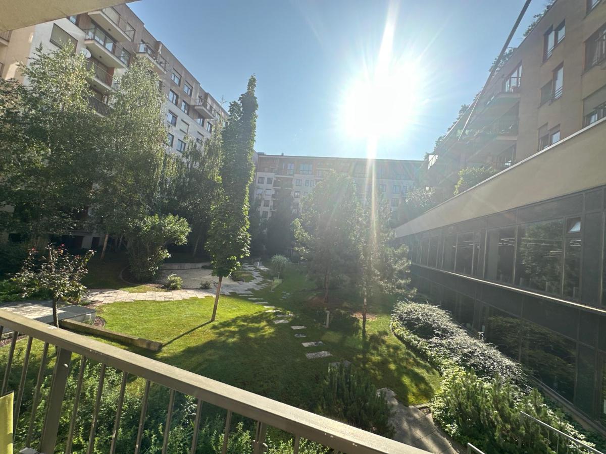 Zoe Apartman Budapest Extérieur photo